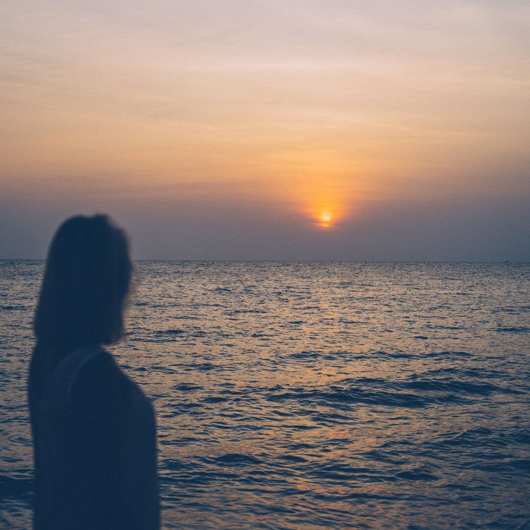 Dealing with the Anniversary of a Pet’s Death: Finding Comfort in Memories